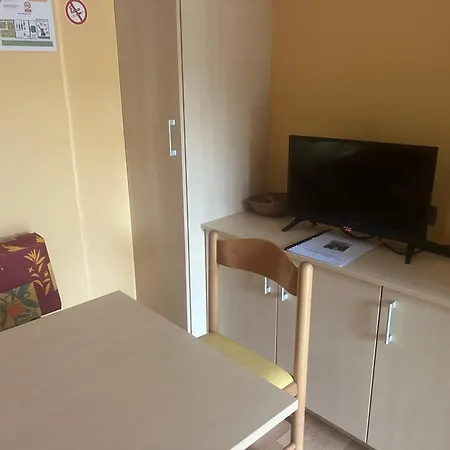 Mobilhome Olivier Avec Terrasse 4p *