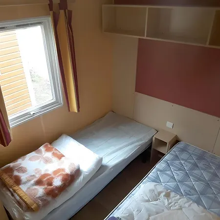 בית נופש Mobilhome Olivier Avec Terrasse 4p Saint-Martial-de-Nabirat