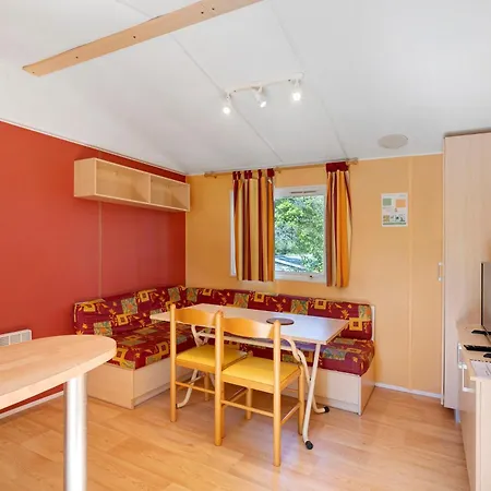 בית נופש Mobilhome Olivier Avec Terrasse 4p *
