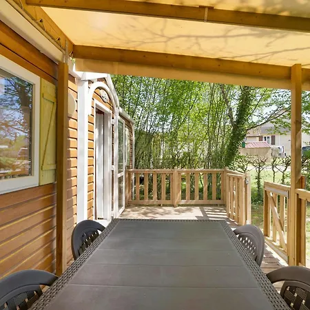 בית נופש Mobilhome Olivier Avec Terrasse 4p Saint-Martial-de-Nabirat