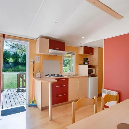 בית נופש Mobilhome Olivier Avec Terrasse 4p *